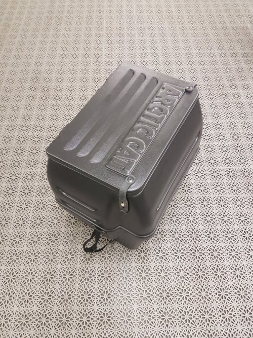 Mountain Cat 2001 (77714) Bagagebox